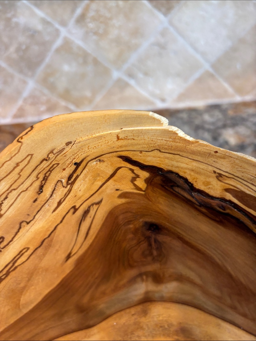 Sweet Gum Wood Serving Bowl with Rough Edges- Signed D. Callahan - Picture 8 of 16